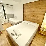 Aulona Otel 3*