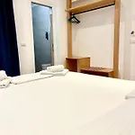 Otel Aulona 3*