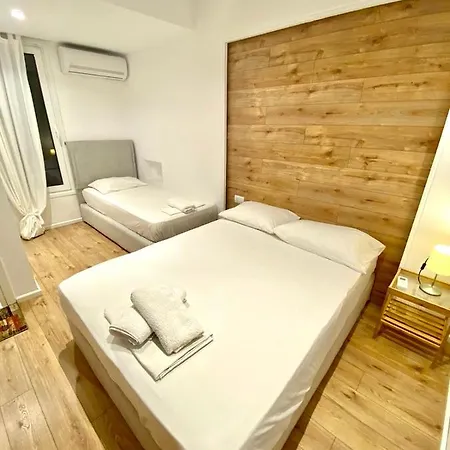 Aulona Otel 3*