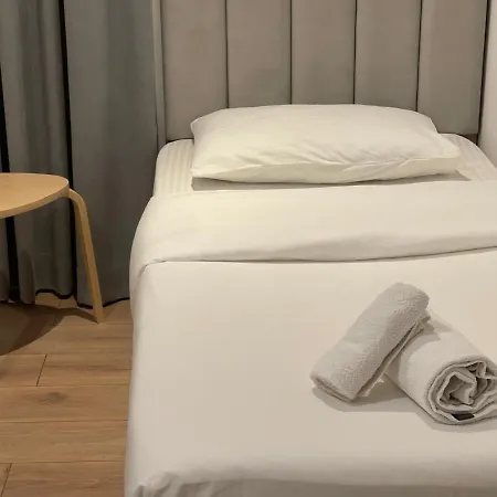 Aulona Hotel