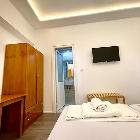 Aulona Otel