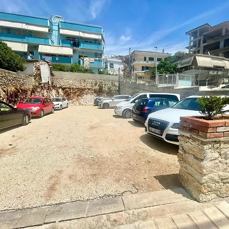 Hotel Aulona 3*