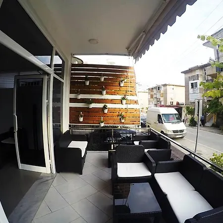 Hotel Aulona 3*