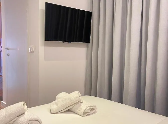 Aulona Отель Саранда