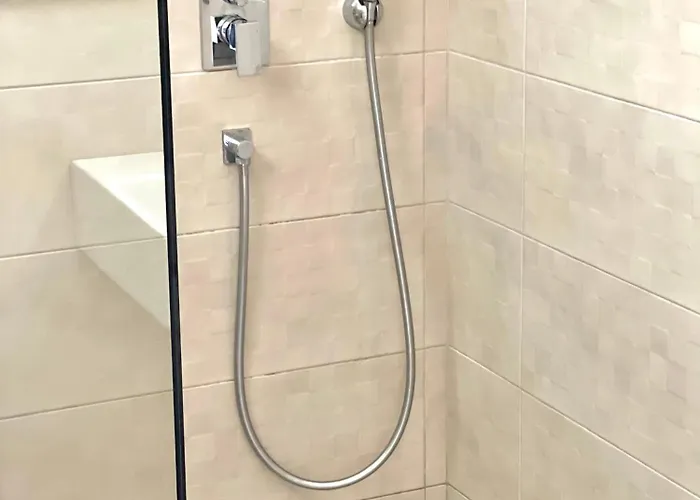 Aulona Саранда