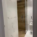 Szálloda Aulona 3*