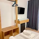 Aulona 3*