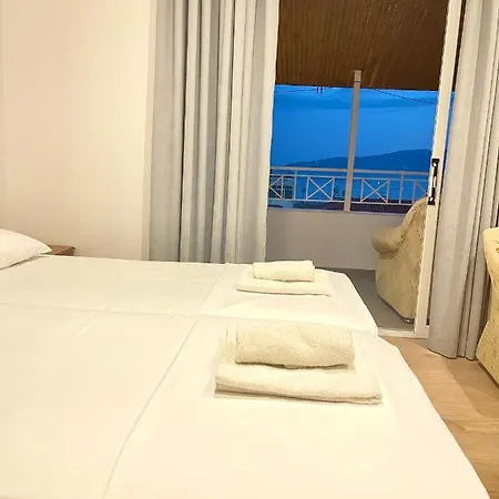 Hotel Aulona