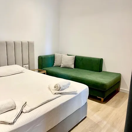 Aulona ホテル Sarandë