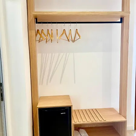 Aulona מלון 3*